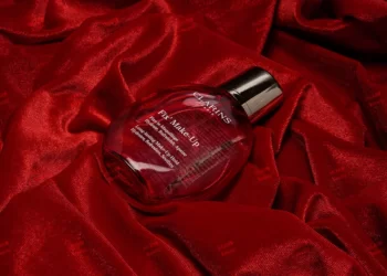 چرا برخی از عطرها قیمت بالایی دارند؟