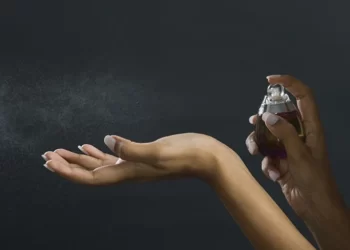 نت عطر چیست؟ نکاتی که باید در مورد نوت عطر بدانید