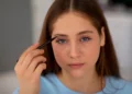 آموزش کشیدن خط چشم برای تازه کارها