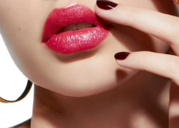 رژ لب شاینی