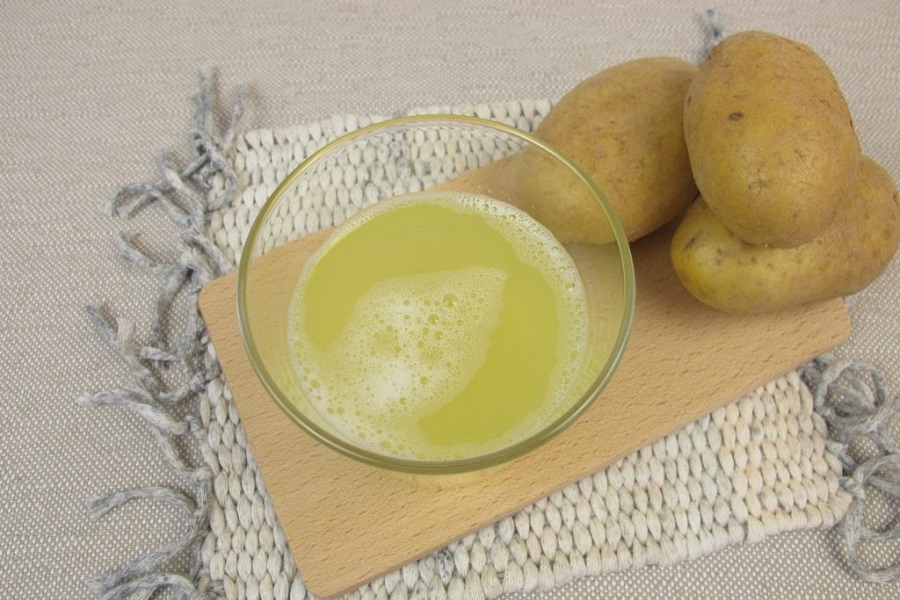 ماسک سیب‌زمینی پخته و آب (آرام و بی‌بو)