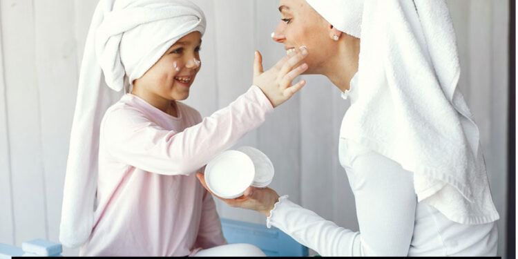 ماسک صورت خانگی برای کودکان بدون ایجاد حساسیت
